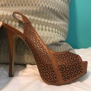 BCBGeneration brown leather heels